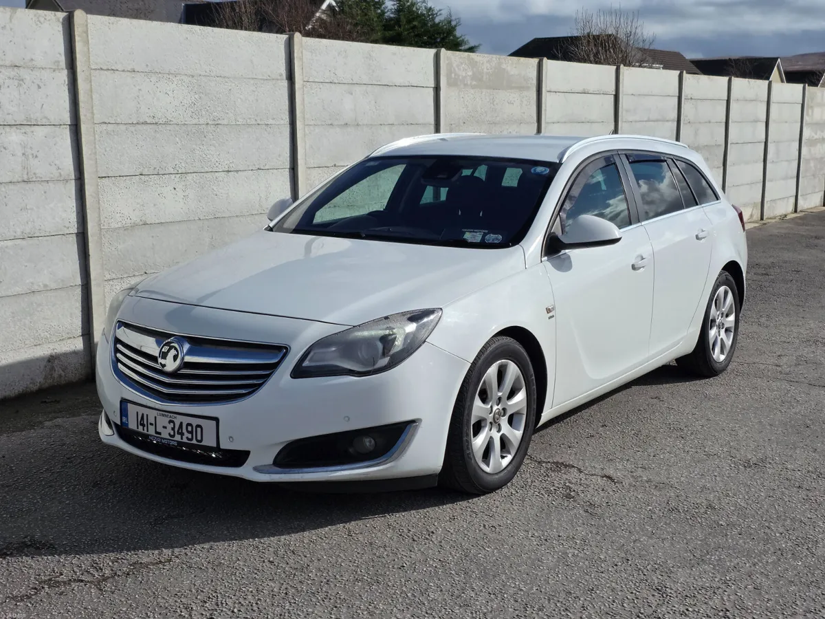 Vauxhall Insignia 2.0 CDTI SRI NCT 06/26 TAX 07/26 - Image 1