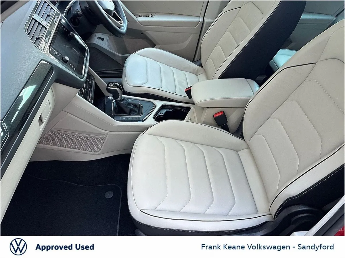 Volkswagen Tiguan *Elegance* *Leather Pack* 2.0TDI - Image 4