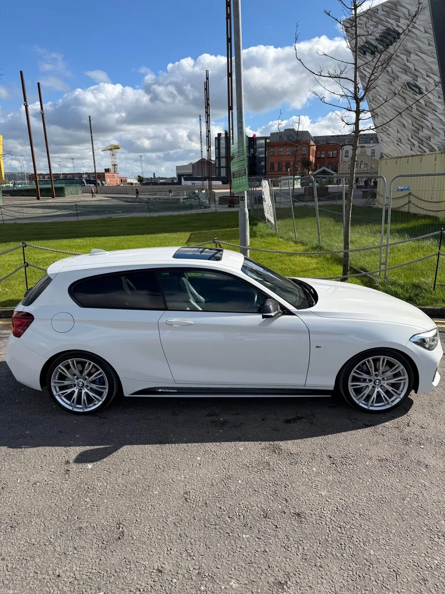 BMW M140i PP Shadow Edition 3 Door - Image 2