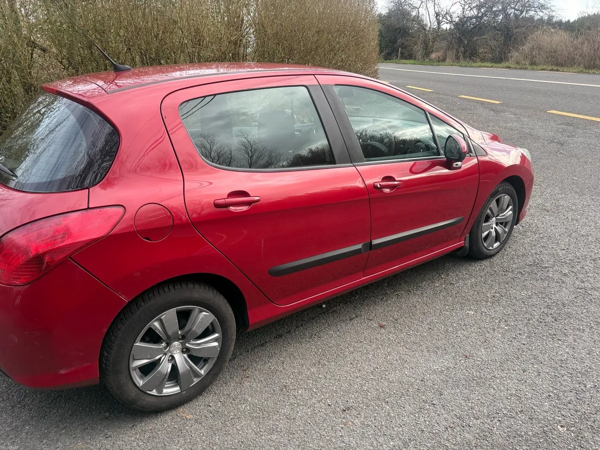 2012 Peugeot 308 - Image 4