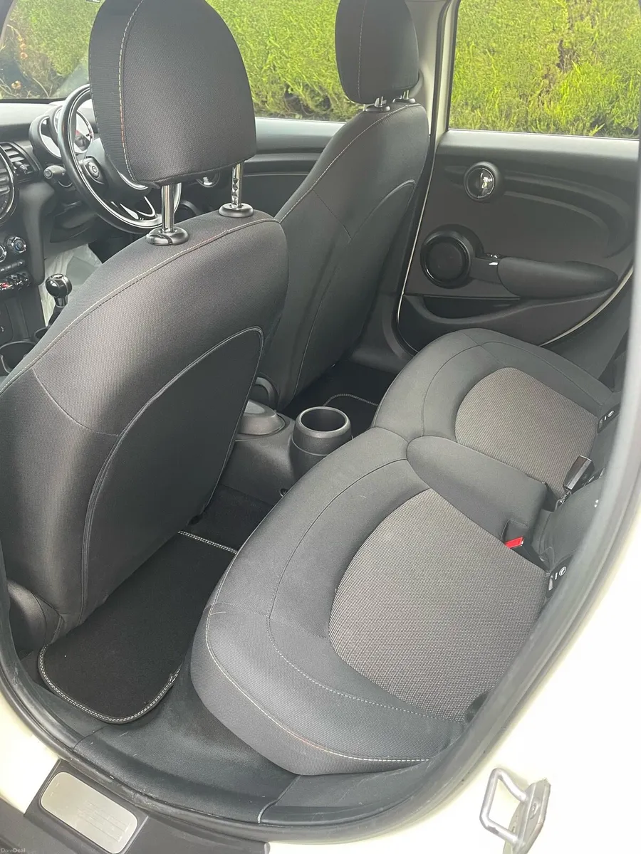Mini Cooper D - Image 6