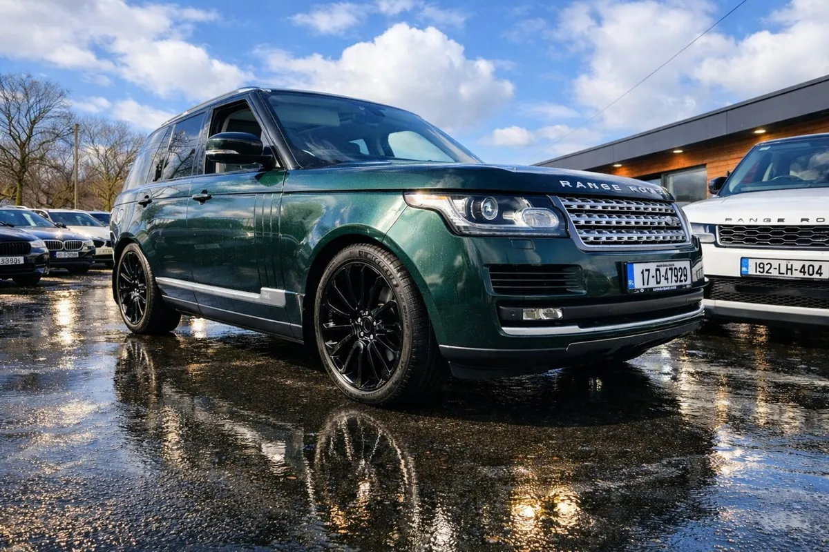171 RANGE ROVER VOGUE 3.0TDV6 AS NEW - Image 1