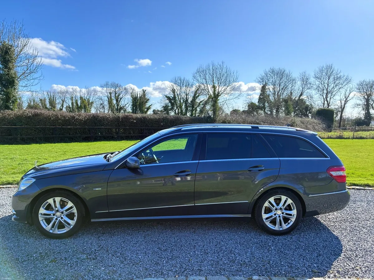 E350 CDi - Brabus - 7 seater - Low Mileage - Image 4