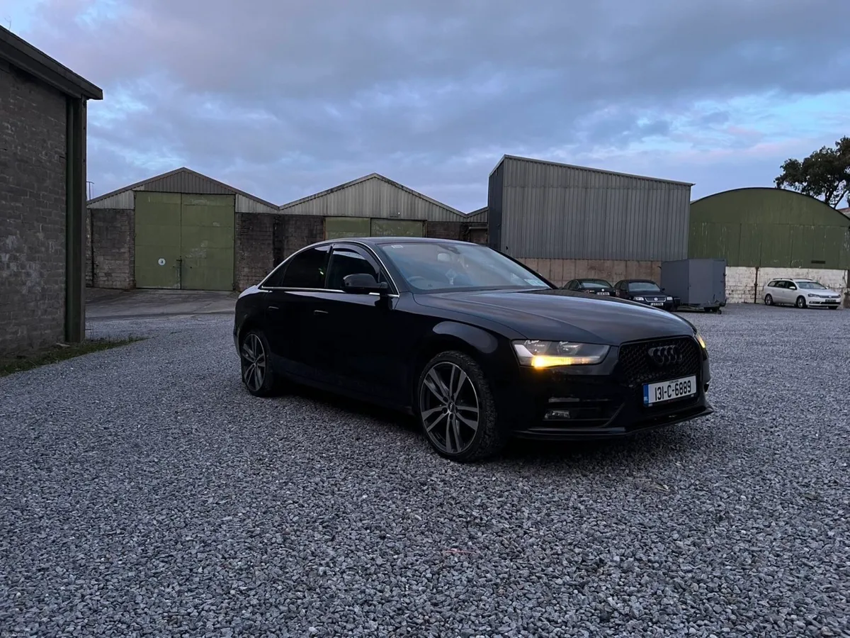 Audi A4 2013 3 owners 252xxxkm *APPLE CAR PLAY* - Image 4