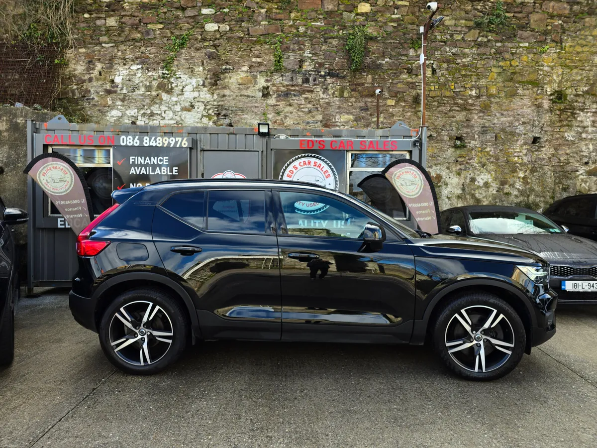Volvo XC40 R-Design T4 Recharge 2021 (211) - Image 3