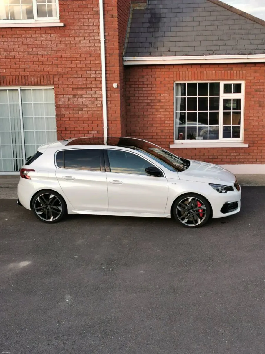 Peugeot 308 GTi - Image 2