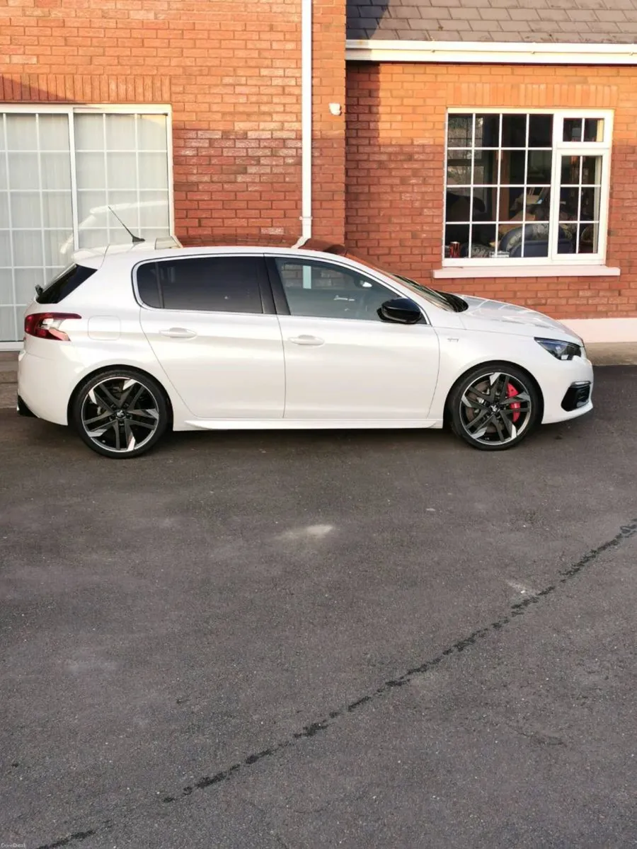 Peugeot 308 GTi - Image 4