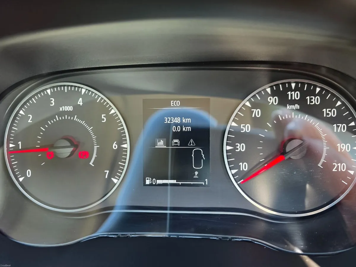 2024 Dacia Sandero Stepway 1.0 - Image 4