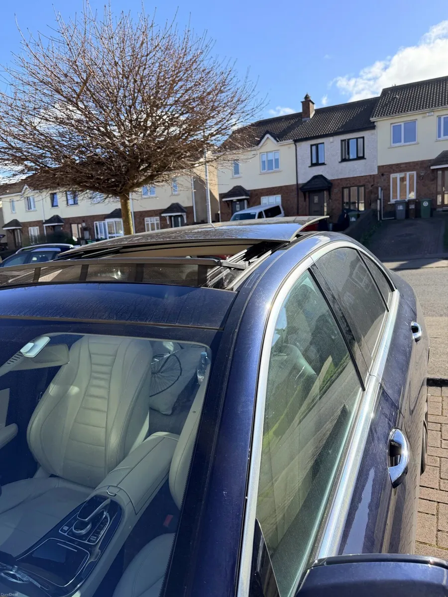 Mercedes-Benz - Image 3