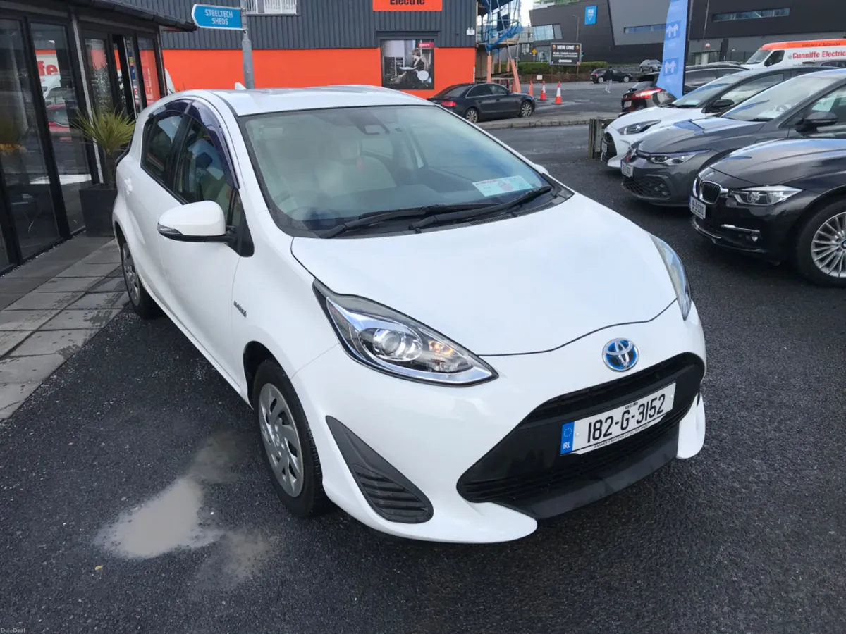 2018 Toyota Aqua 1.5L AUTO - Image 2