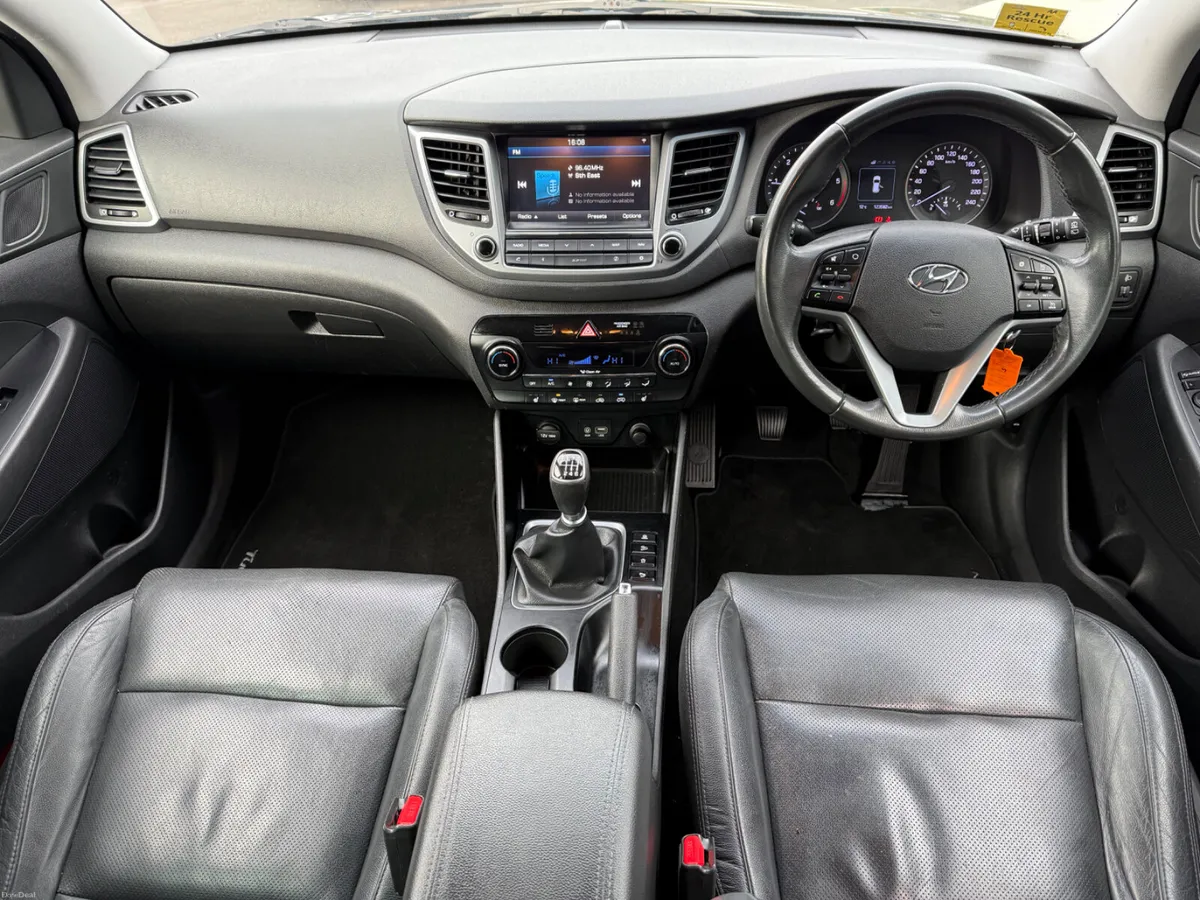 2016 Hyundai Tucson 1.7D Executive - Image 3