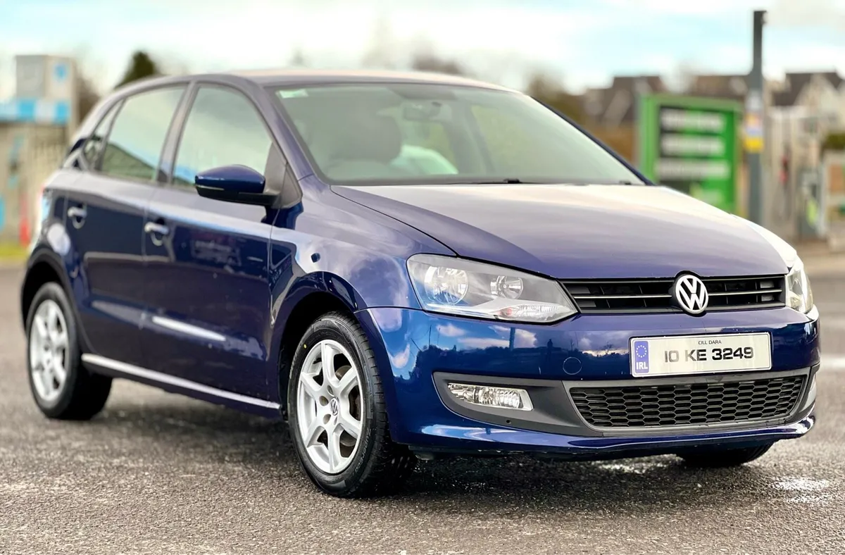 2010 Volkswagen polo - Image 1