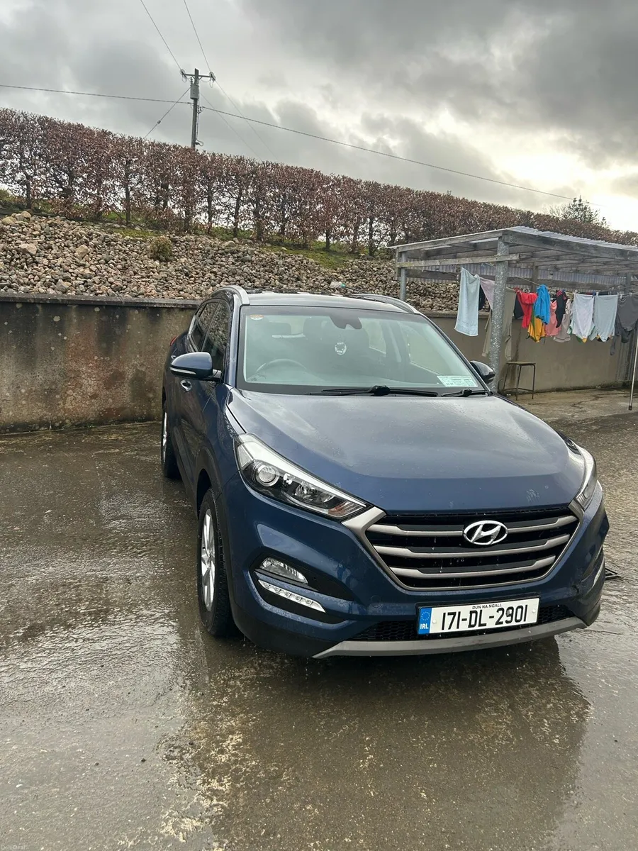 Hyundai Tuscan - Image 1