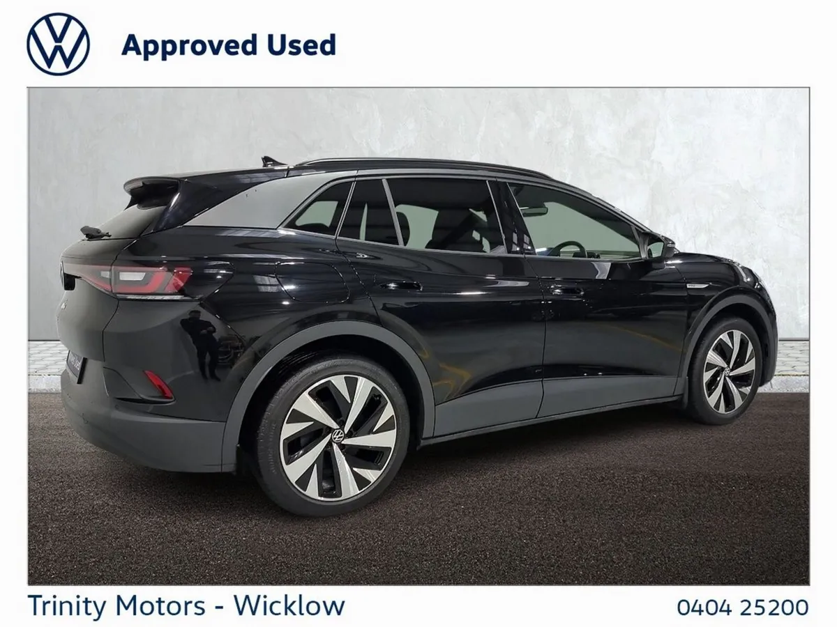 Volkswagen ID.4 ** PRO LIFE ** 77kWh ** 174BHP ** - Image 3