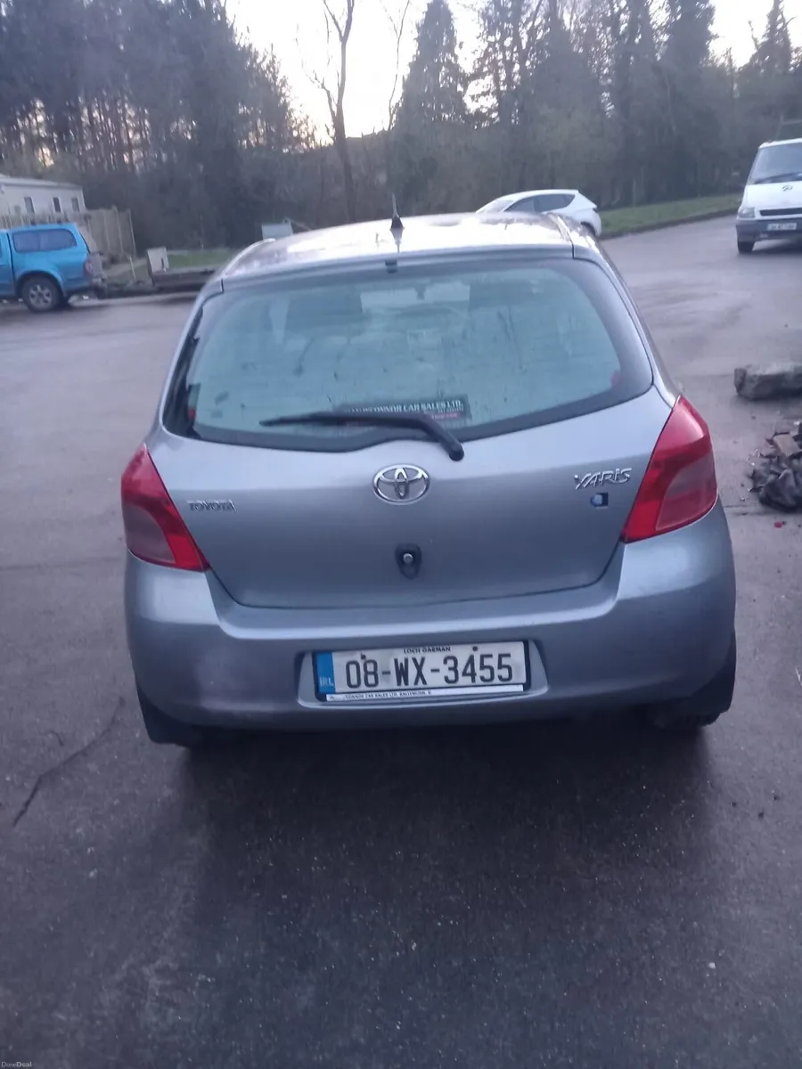 Toyota Yaris 2008 - Image 2