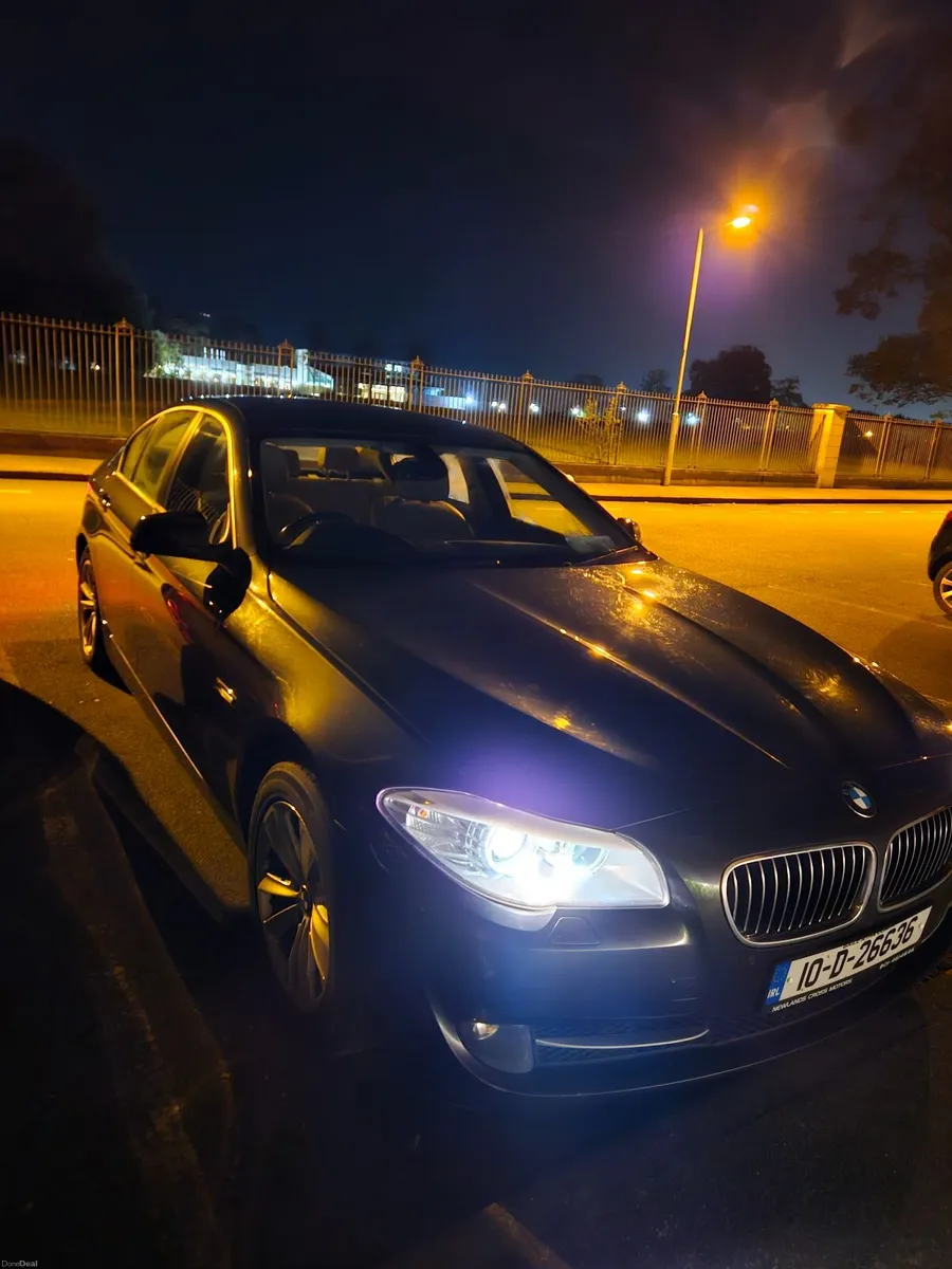 BMW 5-Series 2010 Automatic 520d - Image 2