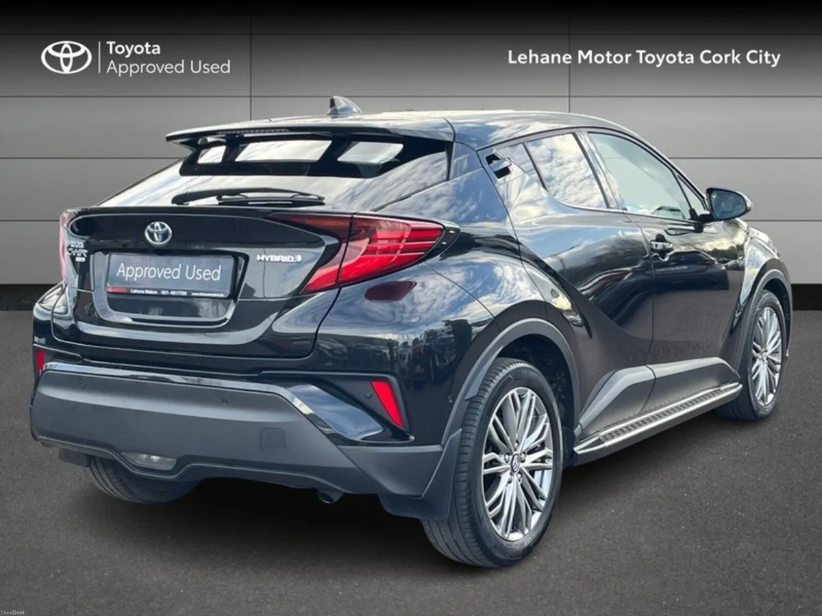 Toyota C-HR HYBRID SOL - Image 2