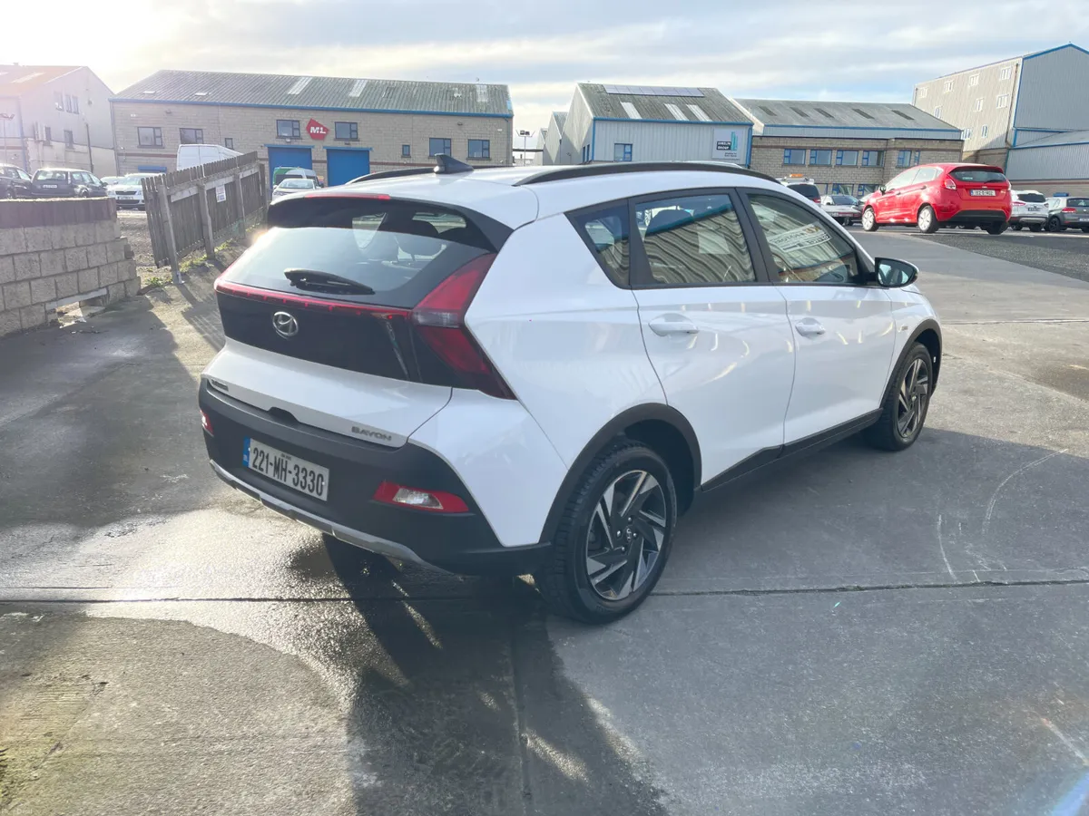 2022,Hyundai Bayon 1.0 T-gdi SE Conn Mhev Automatc - Image 5