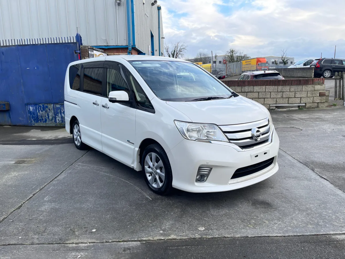 2013 NISSAN SERENA AUTO  8 SEATER PETROL HYBRID - Image 3