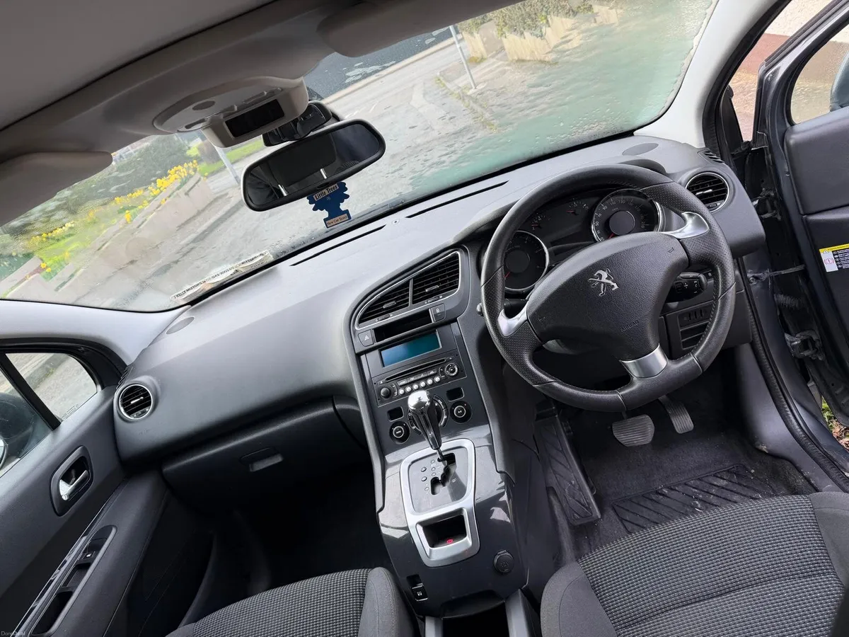 Peugeot 5008 Avtomatic - Image 4