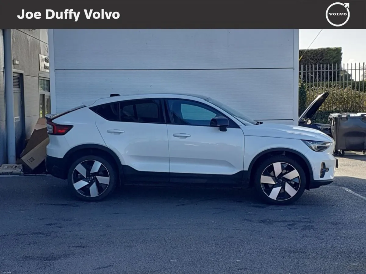 Volvo C40 Recharge BEV 231hp Ultimate - Image 5