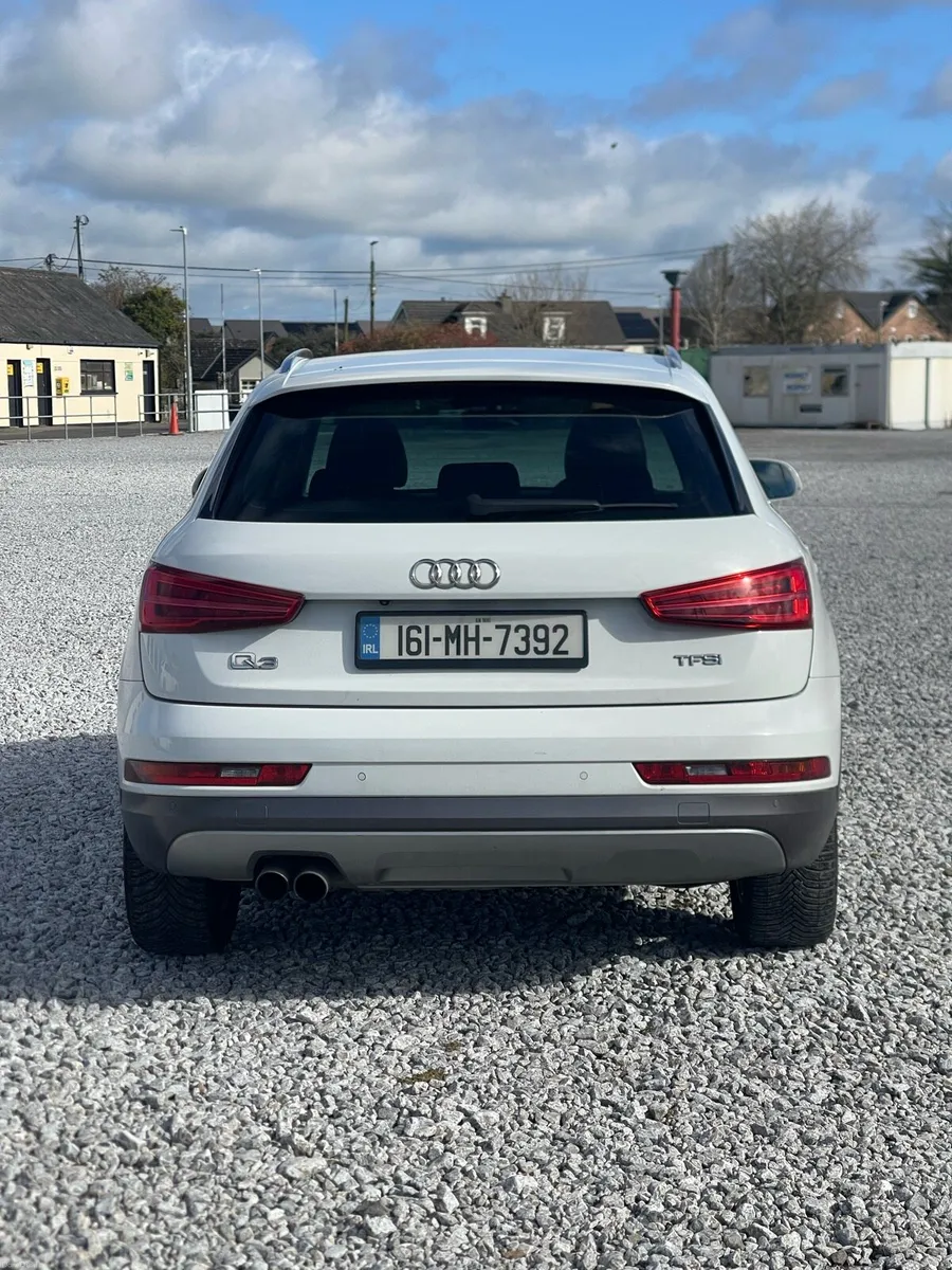 Audi Q3 1.4 TFSI HIGH SPEC LEATHER - Image 4