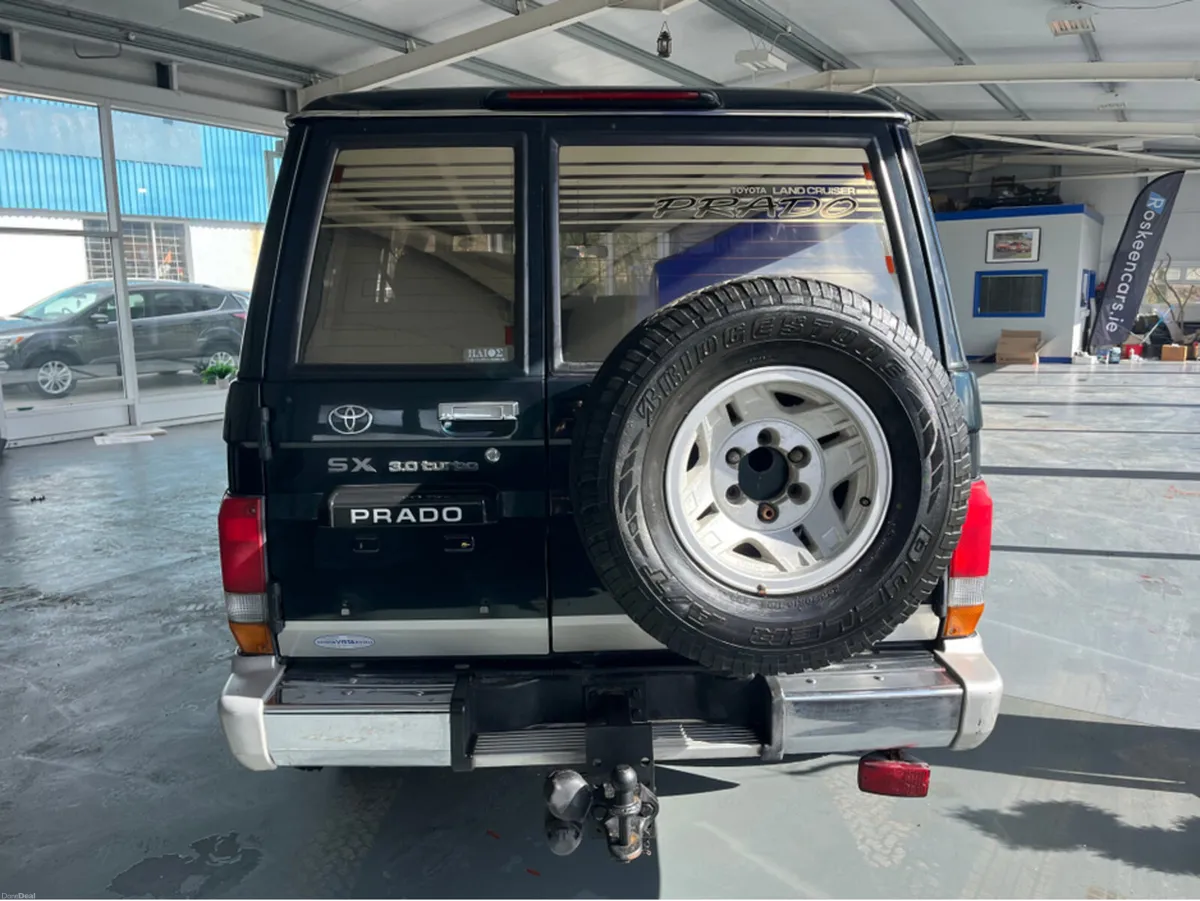 Toyota Land Cruiser SX Prado 3.0 TD 7 Seater Autom - Image 3