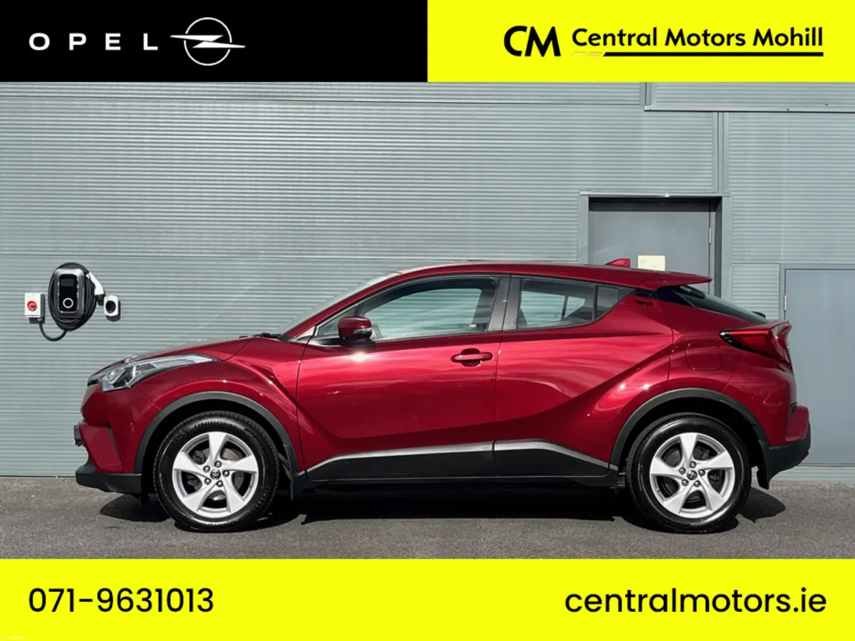 Toyota C-HR 1.2T LUNA 5 Dr - Image 2