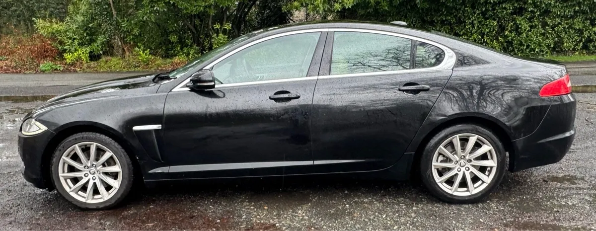 2012 JAGUAR XF 2.2 DIESEL - Image 3