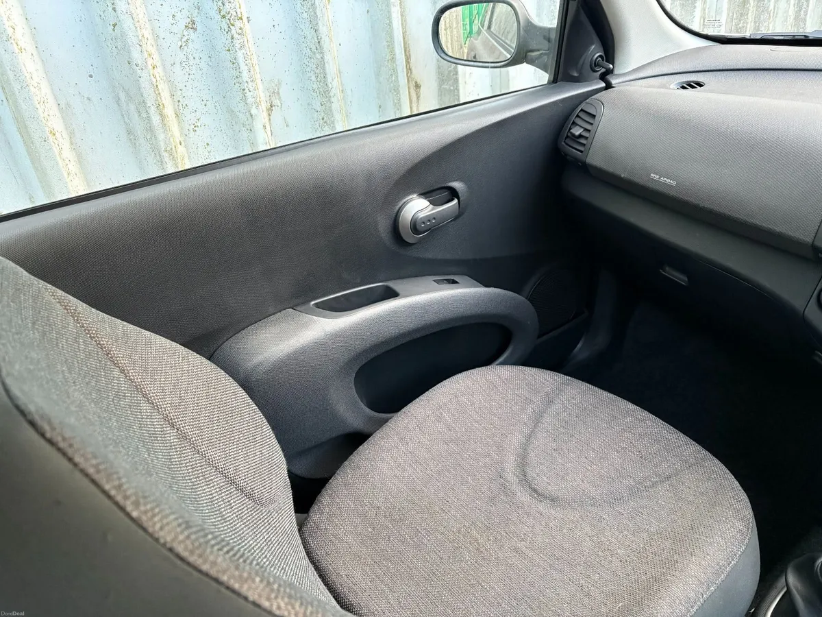 Nissan Micra 2006 - Image 4