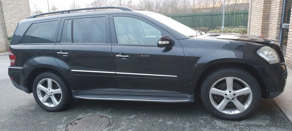 Mercedes-Benz GL-Class 2007 - Image 2