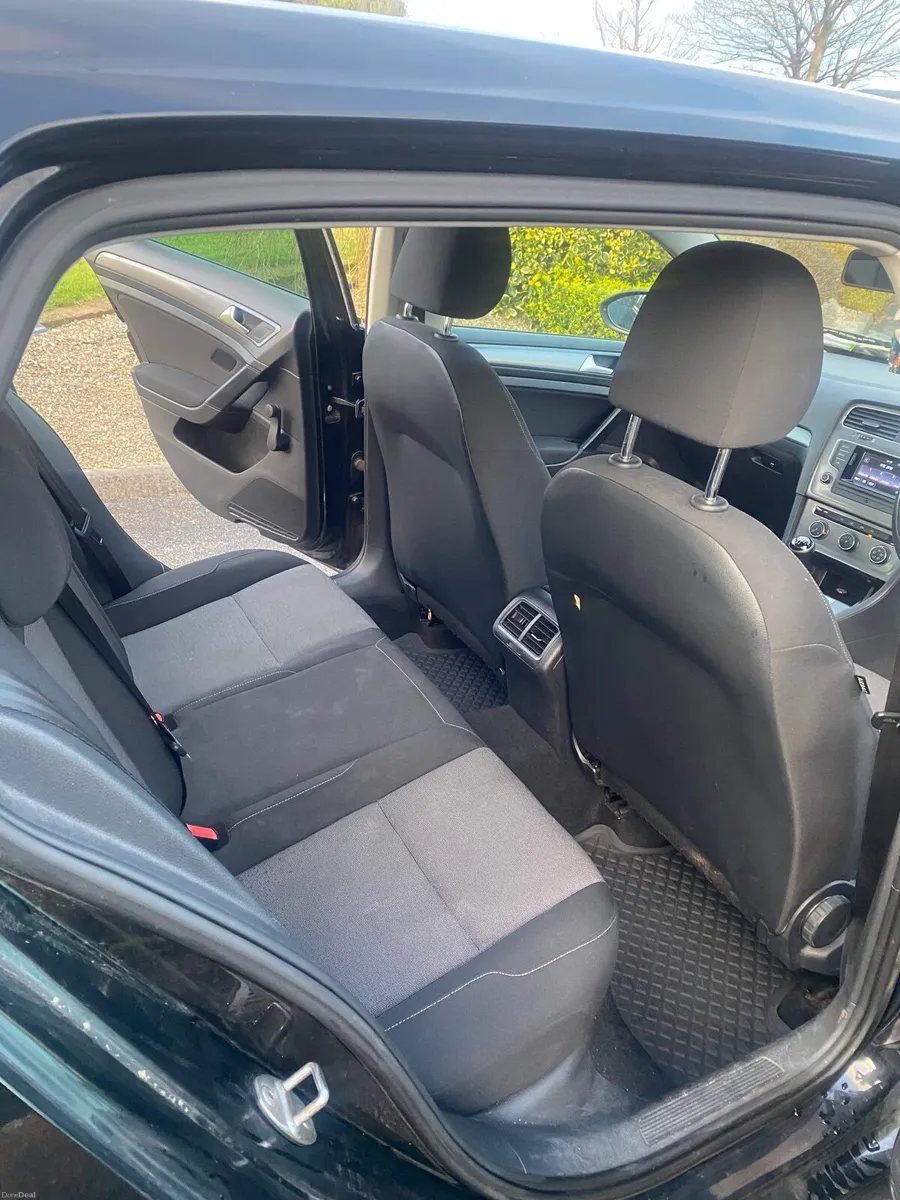 Volkswagen Golf 2013 - Image 4