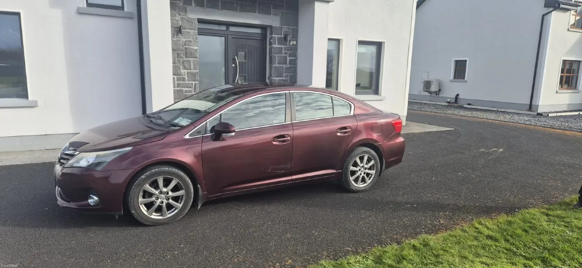 Toyota Avensis 2012 - Image 4