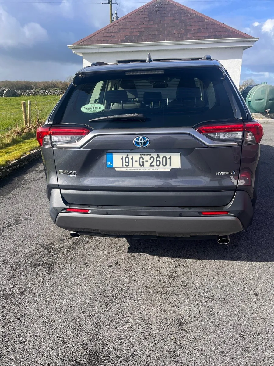 191 Toyota RAV4 Luna Automatic low mileage - Image 2