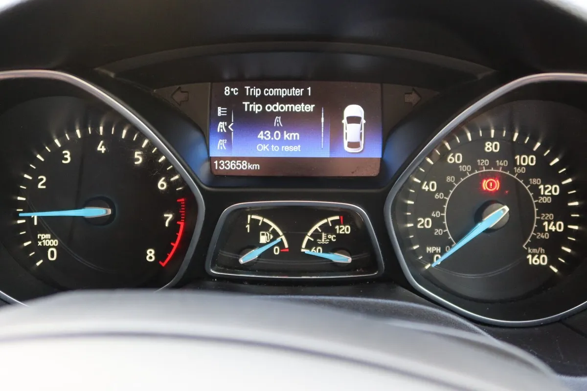 2017 Ford Focus 1.0L Zetec Edition 125PS - Image 4