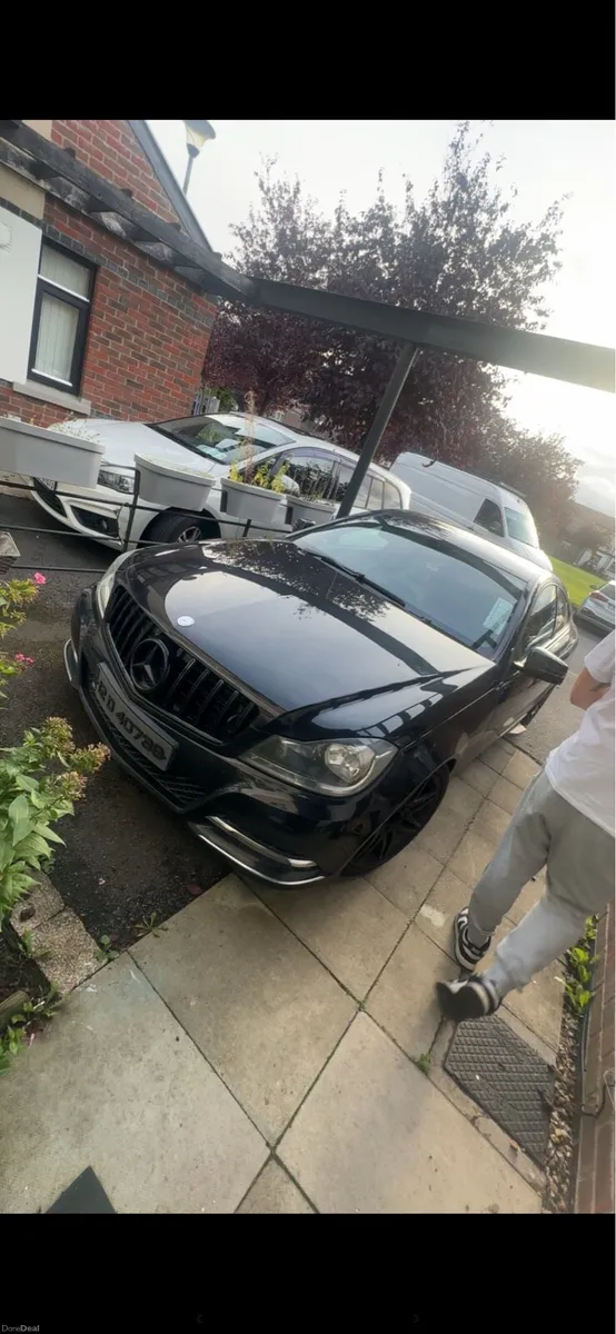 Mercedes c220 coupe 220bhp - Image 1