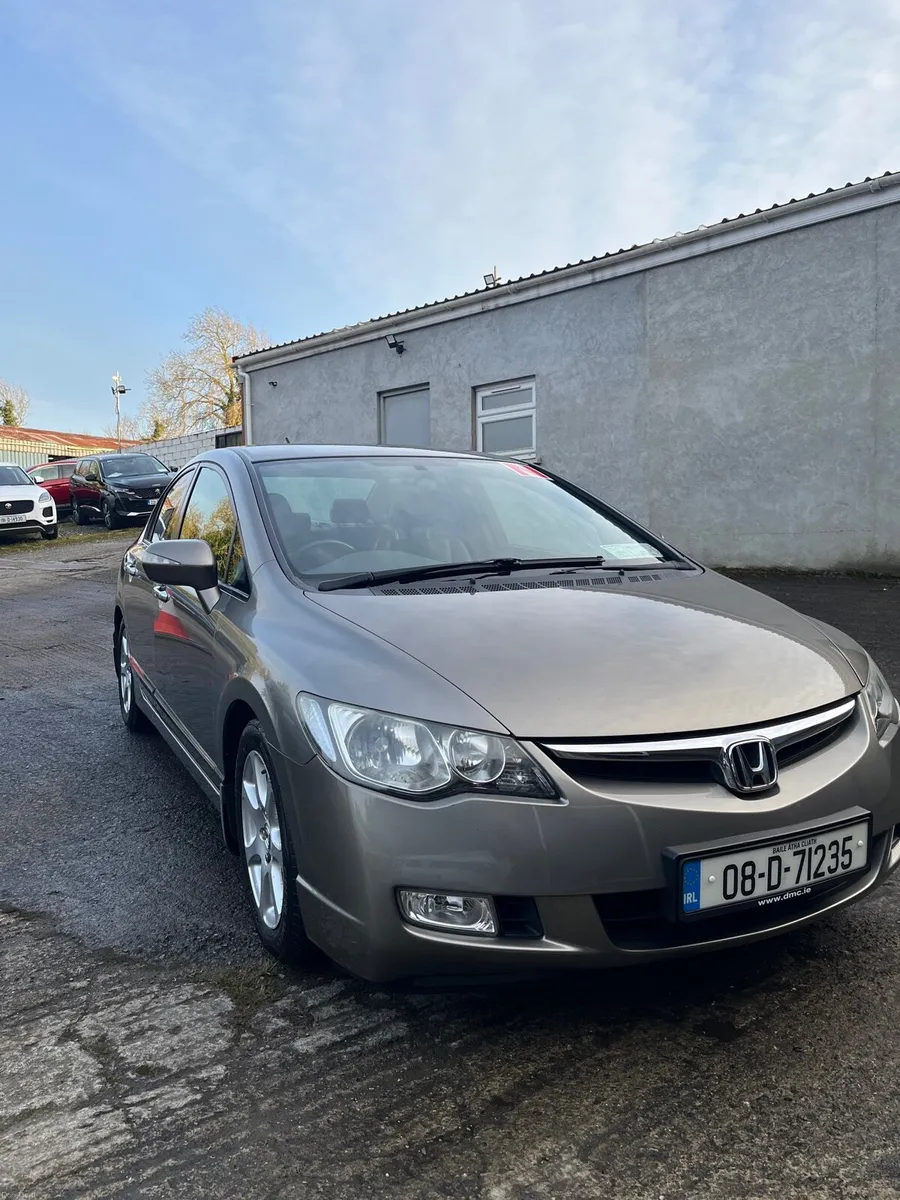 Honda civic - Image 2