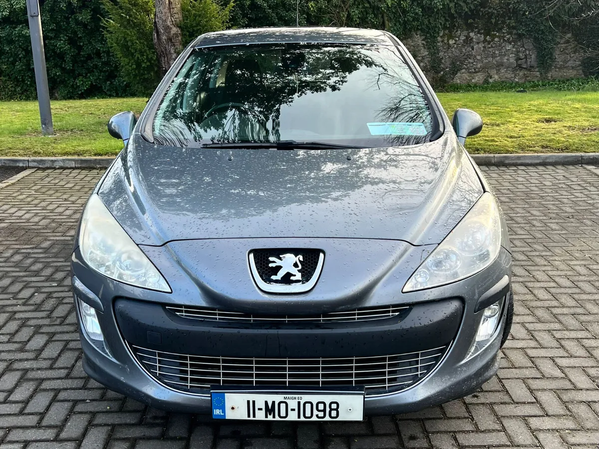Peugeot 308 2011 1.6 HDI Automatic nct 7/26 tax - Image 3