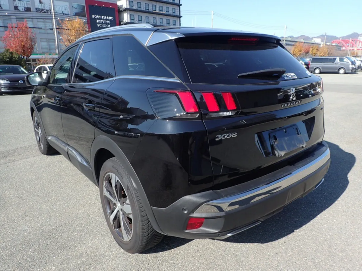 Peugeot 3008 GT - Image 4
