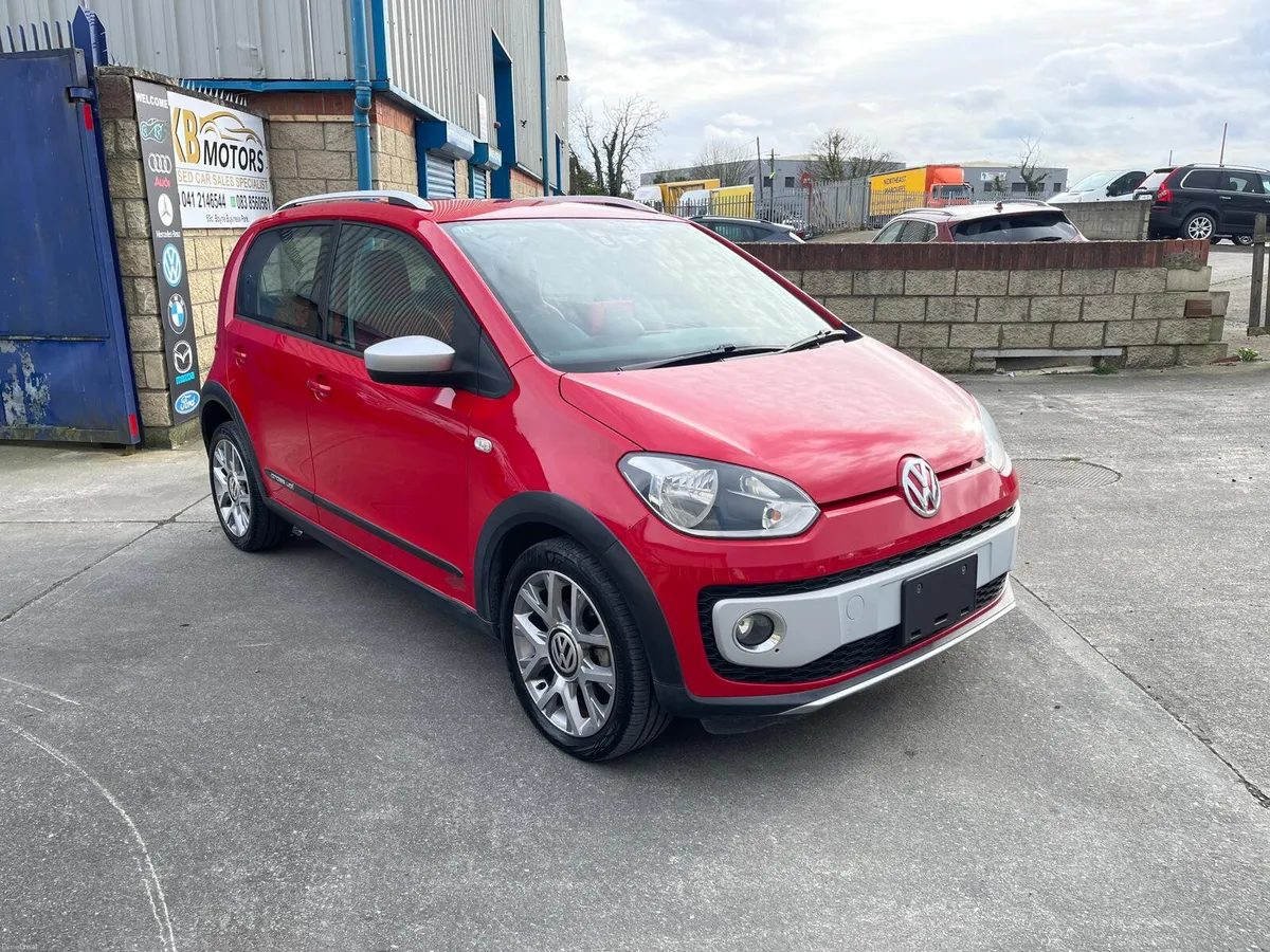 2015 Volkswagen Cross up! 5DR AUTO//NEW NCT - Image 3