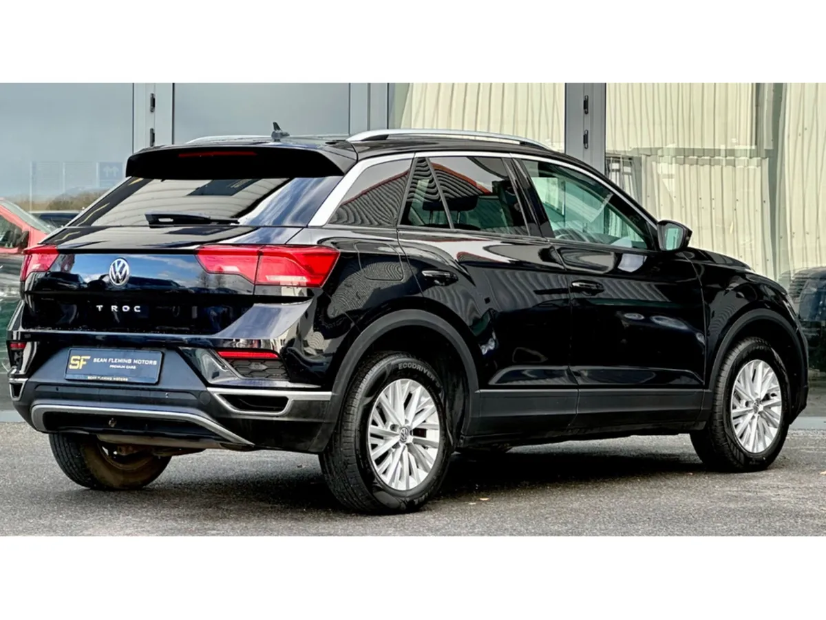Volkswagen T-Roc DESIGN 1.0 TSI MANUAL 6SPEED FWD - Image 3
