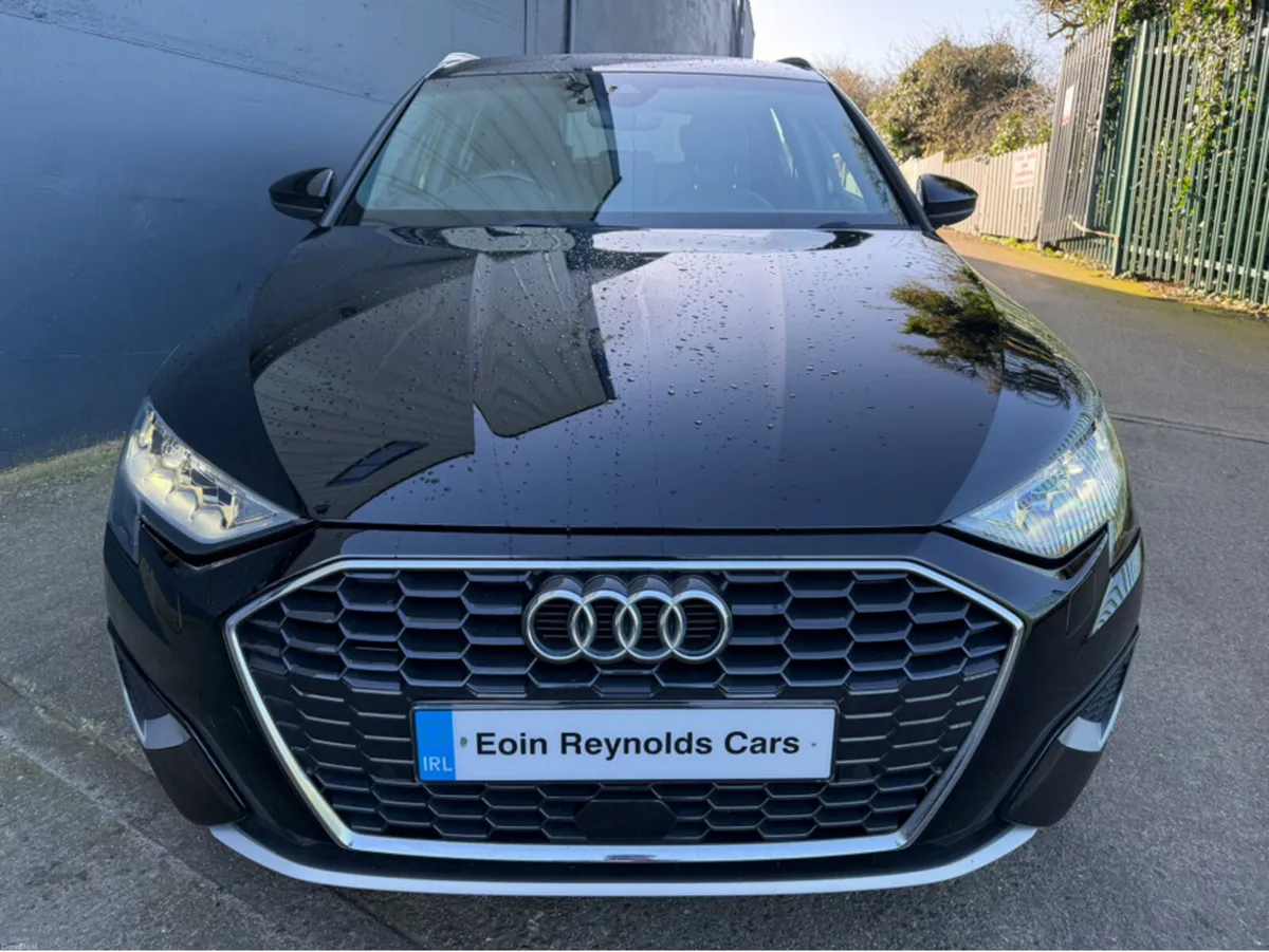 Audi A3 241 D SPORT 40 TFSI E S-A PHEV!! - Image 3