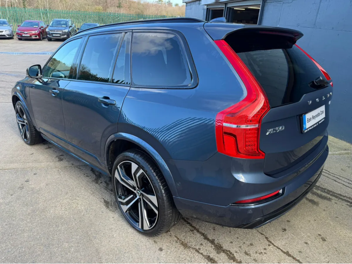 Volvo XC90 231 ULTIMATE T8 RECHARGE AWD 7 SEAT FUL - Image 4
