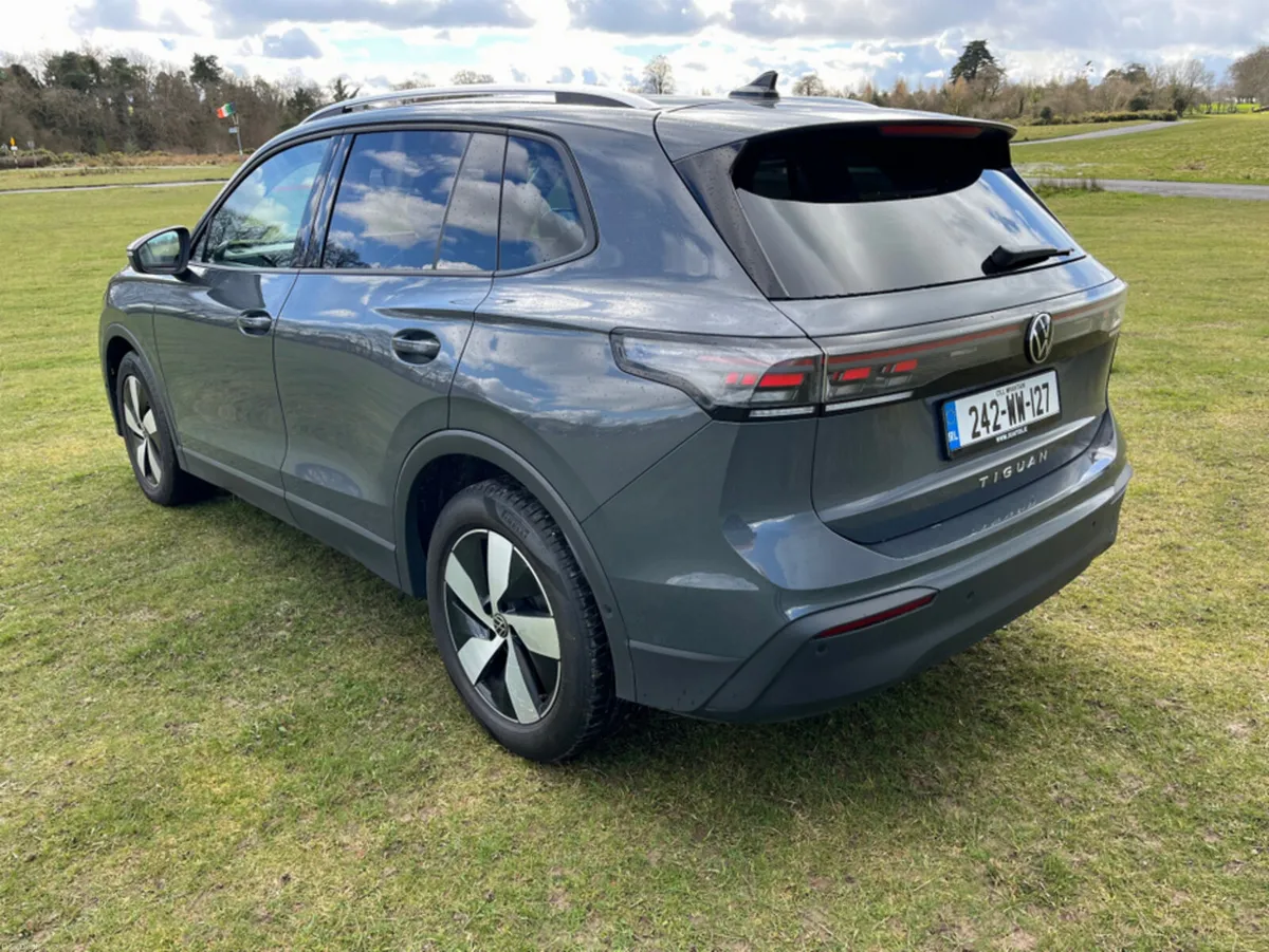 Volkswagen Tiguan LA ED2 2.0 TDI DSG 150HP - Image 2
