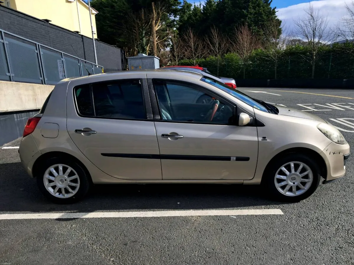 Clio manaco 08 - Image 3