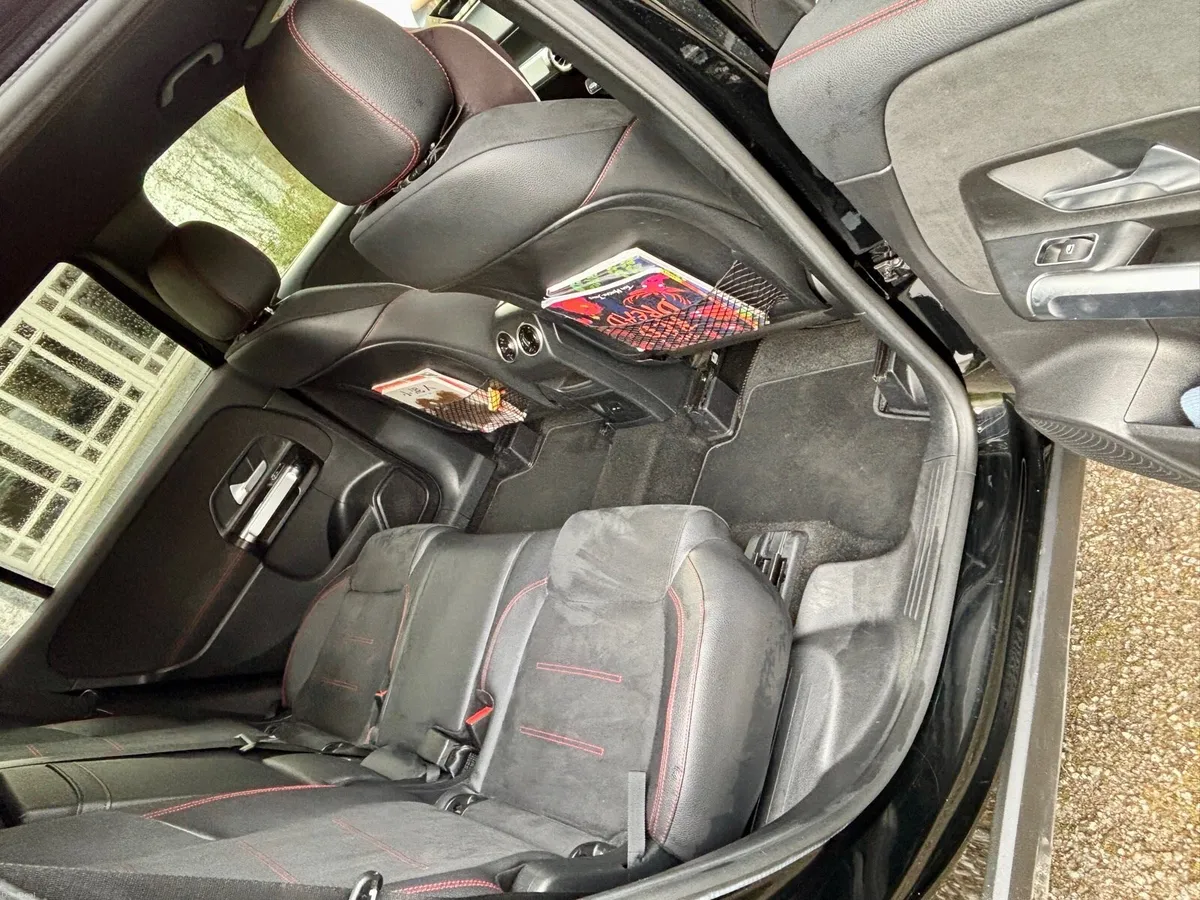 Mercedes GLB180D AMG line - Image 6