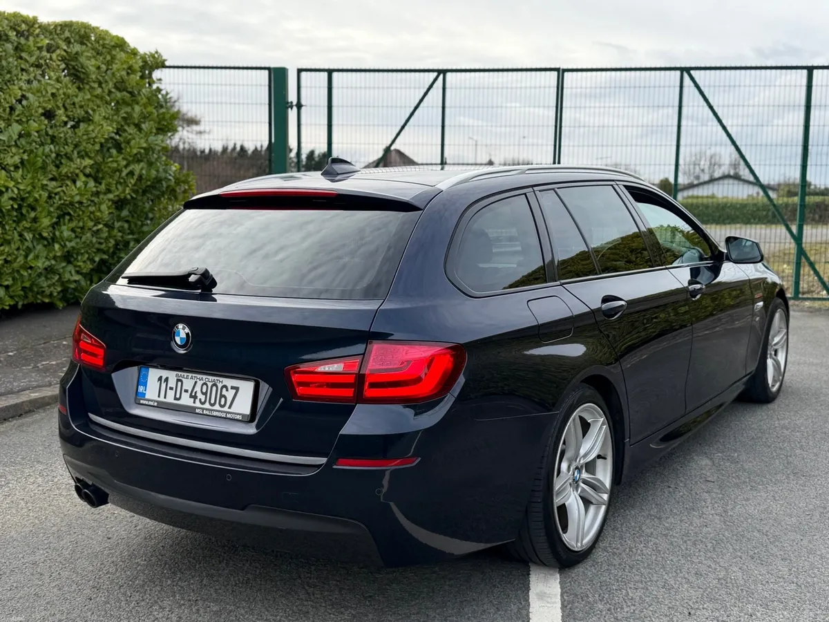 Automatic bmw 520d f11 m sport touring - Image 3