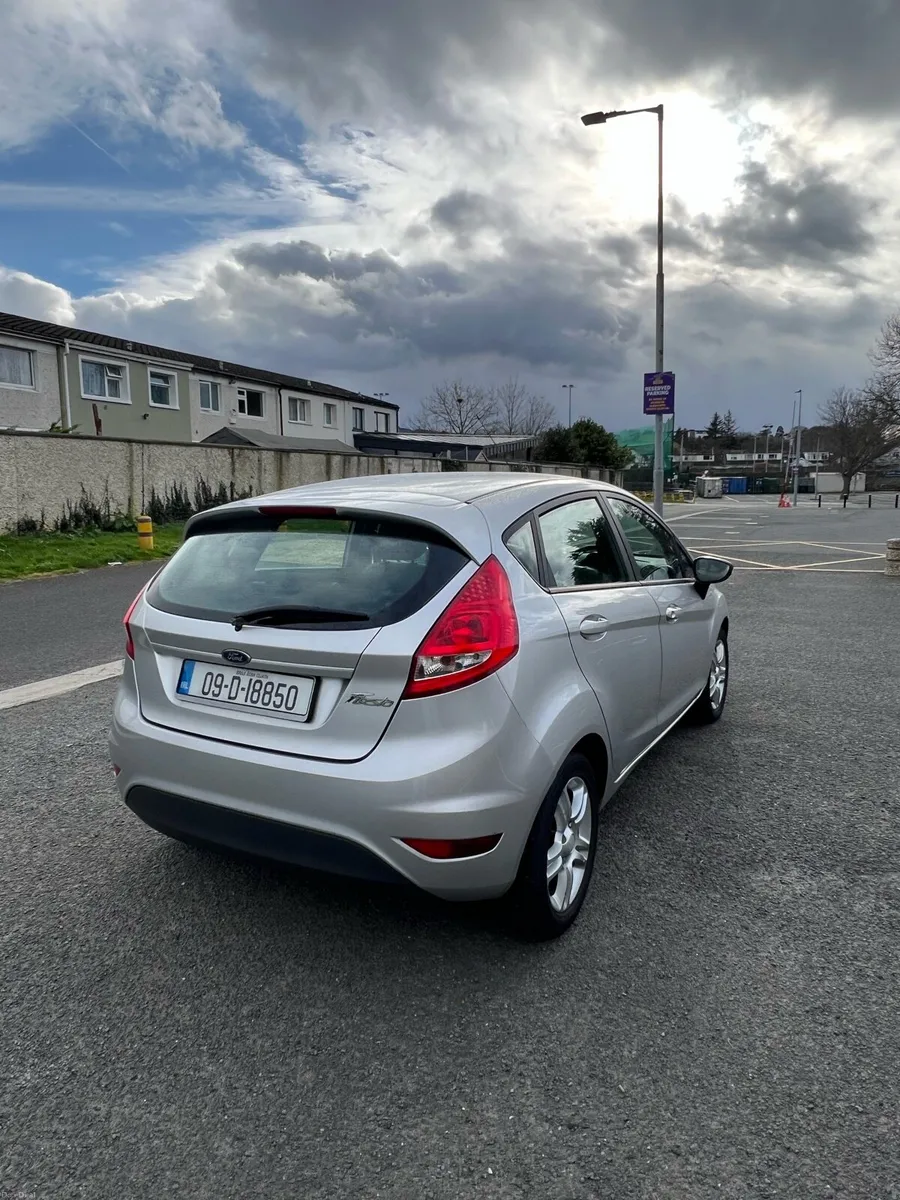 Ford Fiesta 2009 - Image 3