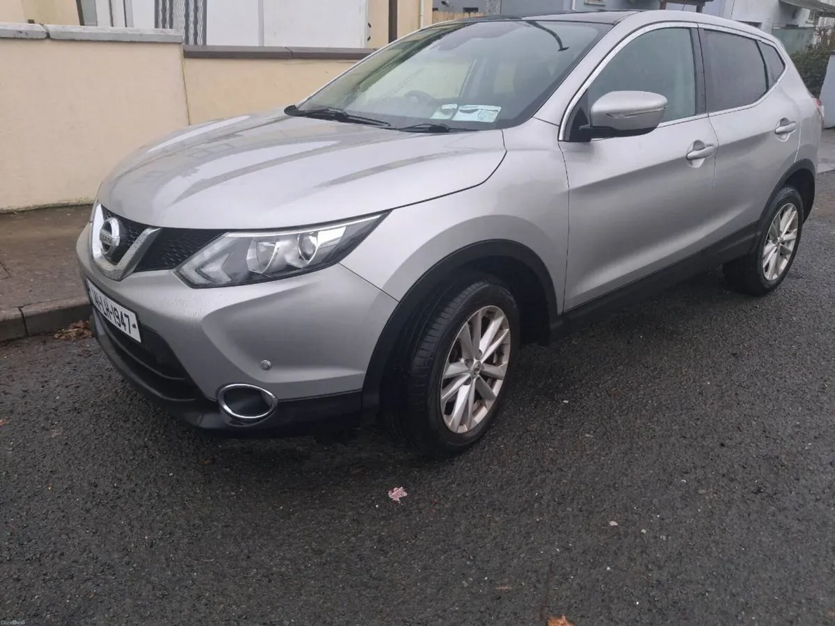 2014  Nissan qashqai premium - Image 1