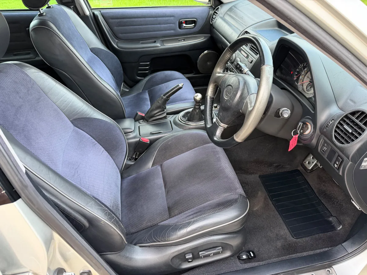 2000 LEXUS IS200 SPORT | LSD | SUNROOF | PRIVACY - Image 2